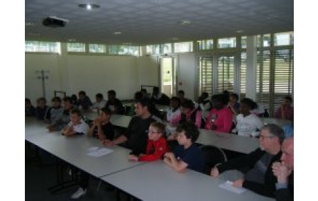 Réunion-débat &quot;Lutte contre la violence&quot;