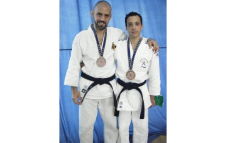 Médaille de bronze par équipe M1-M2