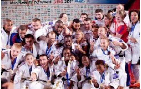 Les français, champions du Monde par équipes!!